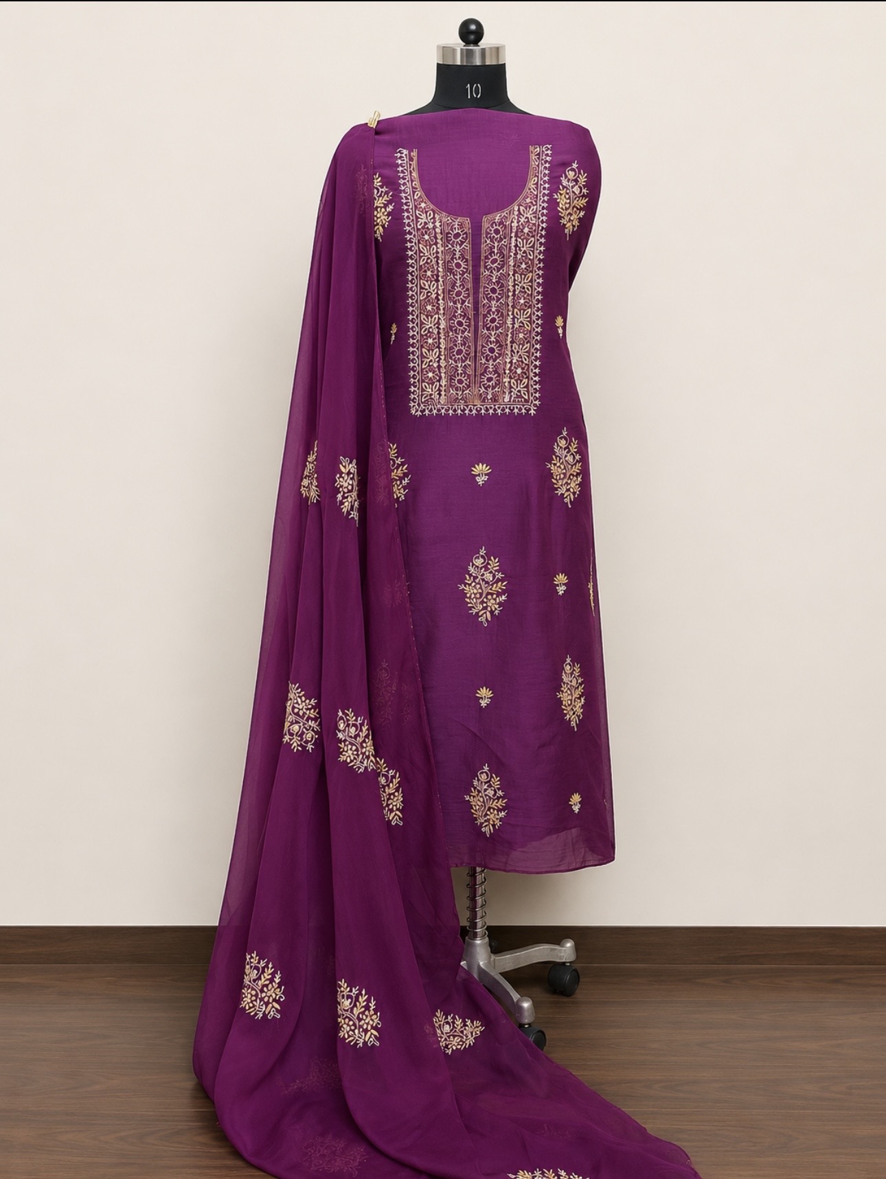 Mul chanderi suit paired with organza dupatta with fine Chikankwork